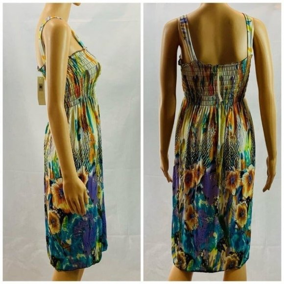 Brand New Women's Summer Dress - Picture 2 of 2